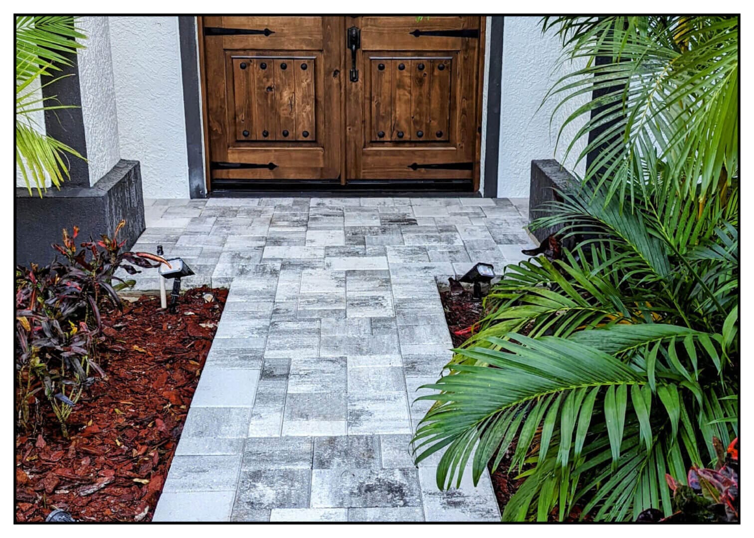 White Pewter City Stone Demi Walkway